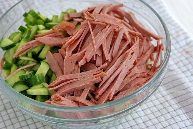 Салат Быстро и вкусно Салат Быстро и вкусно