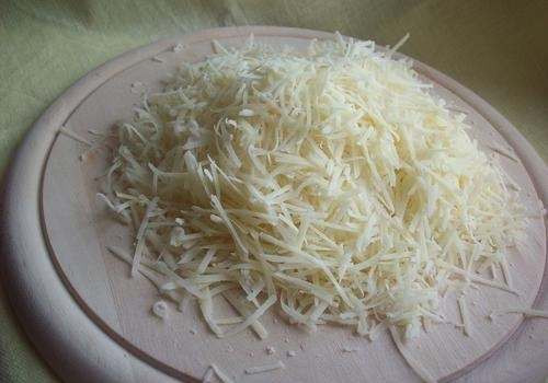 Слоеный пирог с сыром. Слоеный пирог с сыром.