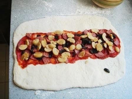 Кальцоне Кальцоне