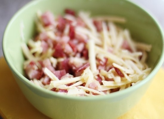 Круассаны с сыром и ветчиной Круассаны с сыром и ветчиной