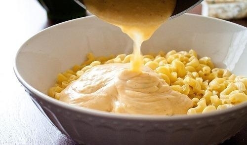 Макароны с сыром и курицей. Макароны с сыром и курицей.