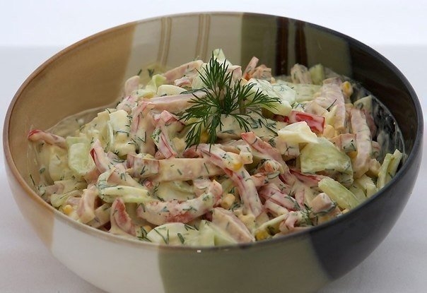 Салат с яйцом и ветчиной. Салат с яйцом и ветчиной.