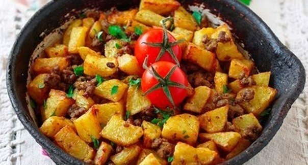 Жареный картофель с фаршем