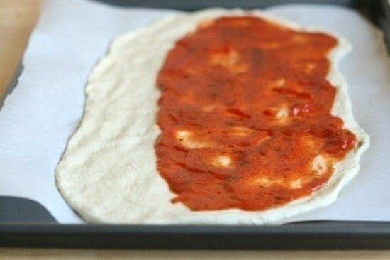 Стромболи (пицца-рулет) Стромболи (пицца-рулет)