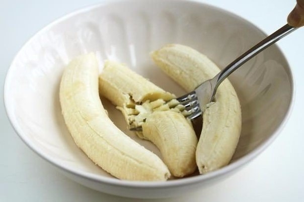 Банановые оладьи без муки и сахара