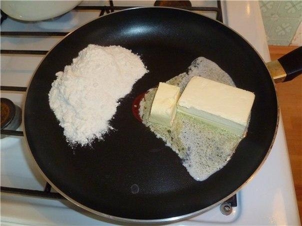 Свинина, запеченная с овощами под соусом бешамель Свинина, запеченная с овощами под соусом бешамель