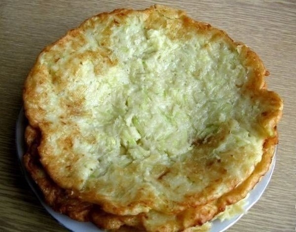 Закусочный торт из кабачков Закусочный торт из кабачков