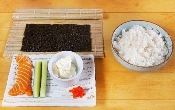 Роллы Калифорния — любимая вкуснятина девушек! Роллы Калифорния — любимая вкуснятина девушек!