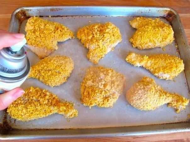 Запеченные куриные бедра в пивной панировке Запеченные куриные бедра в пивной панировке