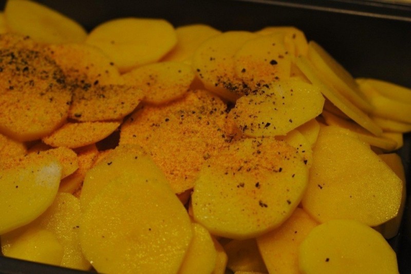 Картофель с шампиньонами в сметане Картофель с шампиньонами в сметане