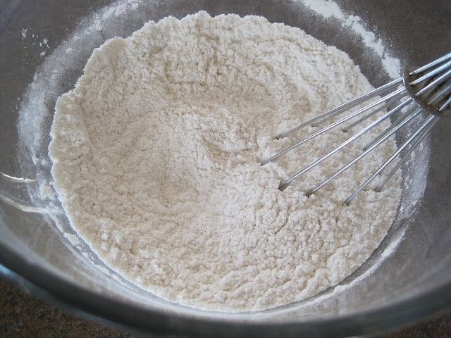 Пончики с сахаром и корицей Пончики с сахаром и корицей