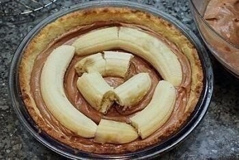 Торт с бананами и шоколадным муссом Торт с бананами и шоколадным муссом