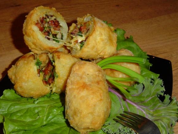 Картофель с начинкой. Картофель с начинкой.