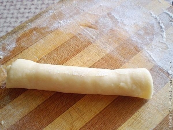 Сырные трубочки с кунжутом Сырные трубочки с кунжутом
