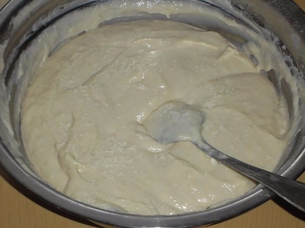 Заливной пирог с зелёным луком и яйцом Заливной пирог с зелёным луком и яйцом