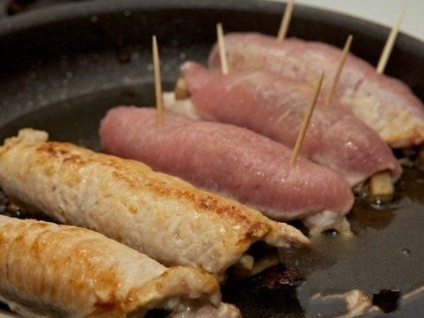 Рулетики мясные к праздничному столу Рулетики мясные к праздничному столу