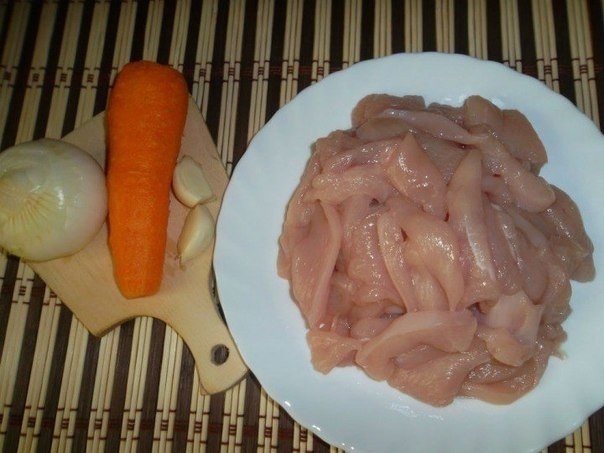Гуляш из куриного филе. Гуляш из куриного филе.