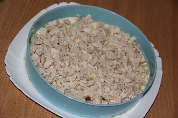 Салат Фантазия с курицей. Салат Фантазия с курицей.
