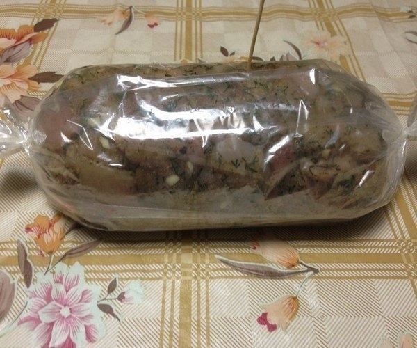 Мраморный рулет из курицы Мраморный рулет из курицы