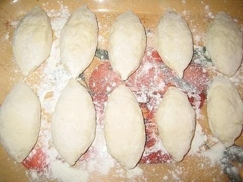 Пирожки на сметанном тесте Пирожки на сметанном тесте