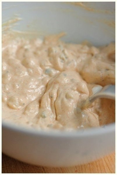 Сэндвич с курицей и соусом тысяча островов Сэндвич с курицей и соусом тысяча островов