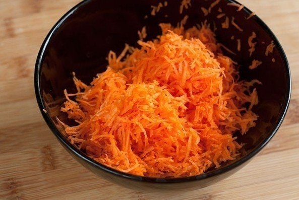 Сырный суп с морковью и креветками Сырный суп с морковью и креветками