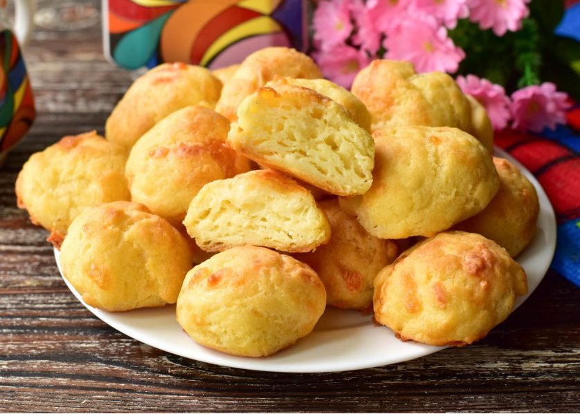 Заварные сырные булочки