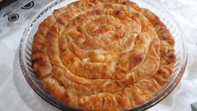 ​Турецкий пирог (бурек) с мясом и картофелем