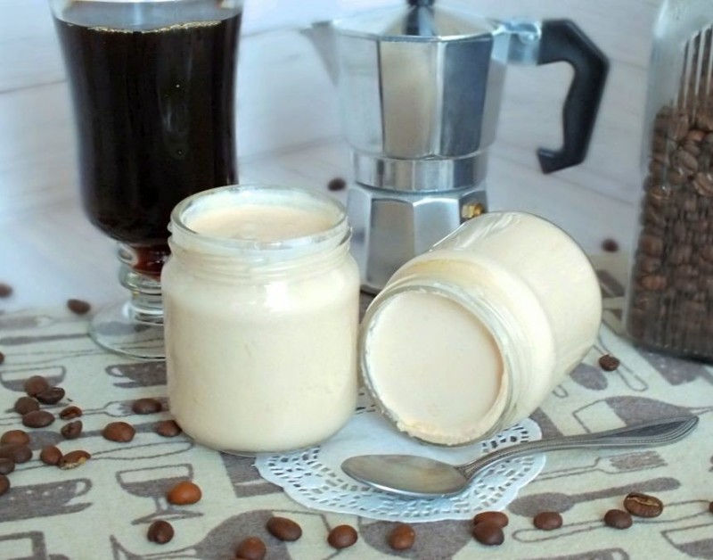​Кофейный йогурт с топленым молоком