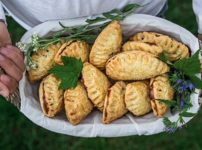 ​Пирожки с начинкой