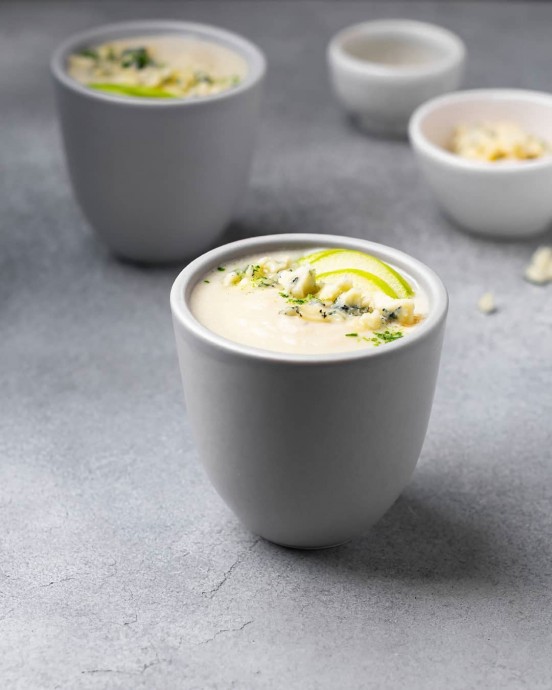 Крем–суп из корня сельдерея и яблок