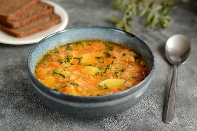 Чечевичный суп с квашеной капустой Чечевичный суп с квашеной капустой
