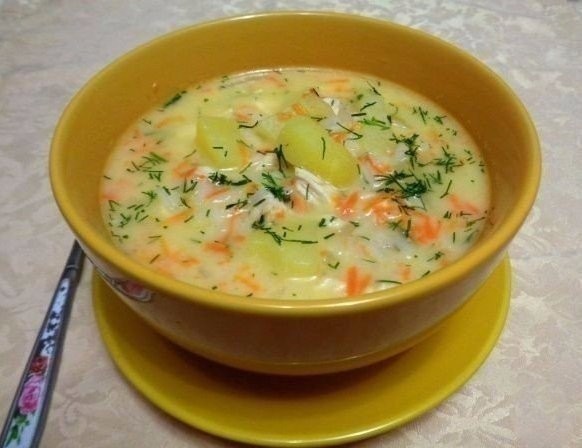 ​Сырный суп с куриным филе