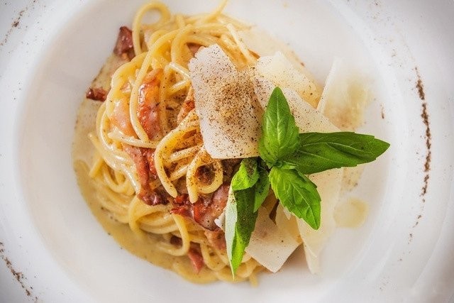 ​Спагетти с соусом "Карбонара"