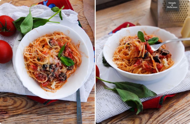 Спагетти с помидорами и маслинами