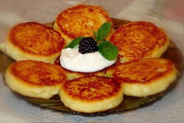 Сырники с манкой в духовке Сырники с манкой в духовке