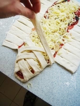 Кальцоне Кальцоне