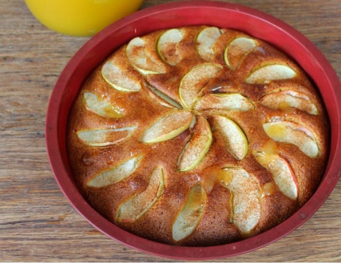 Кукурузный пирог с яблоками Кукурузный пирог с яблоками
