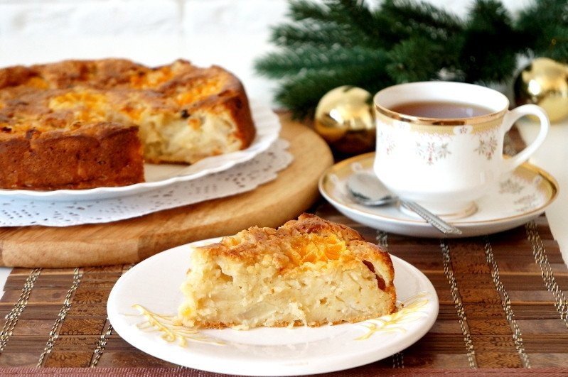 Яблочный пирог с мандаринами и карамельной корочкой Яблочный пирог с мандаринами и карамельной корочкой