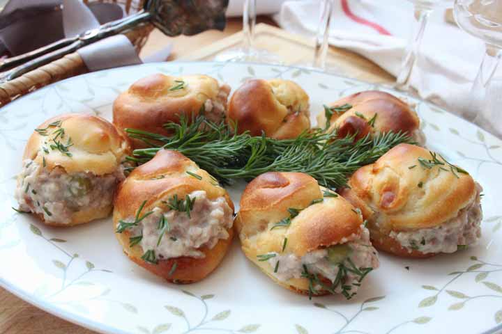 Закусочные профитроли с сельдью Закусочные профитроли с сельдью