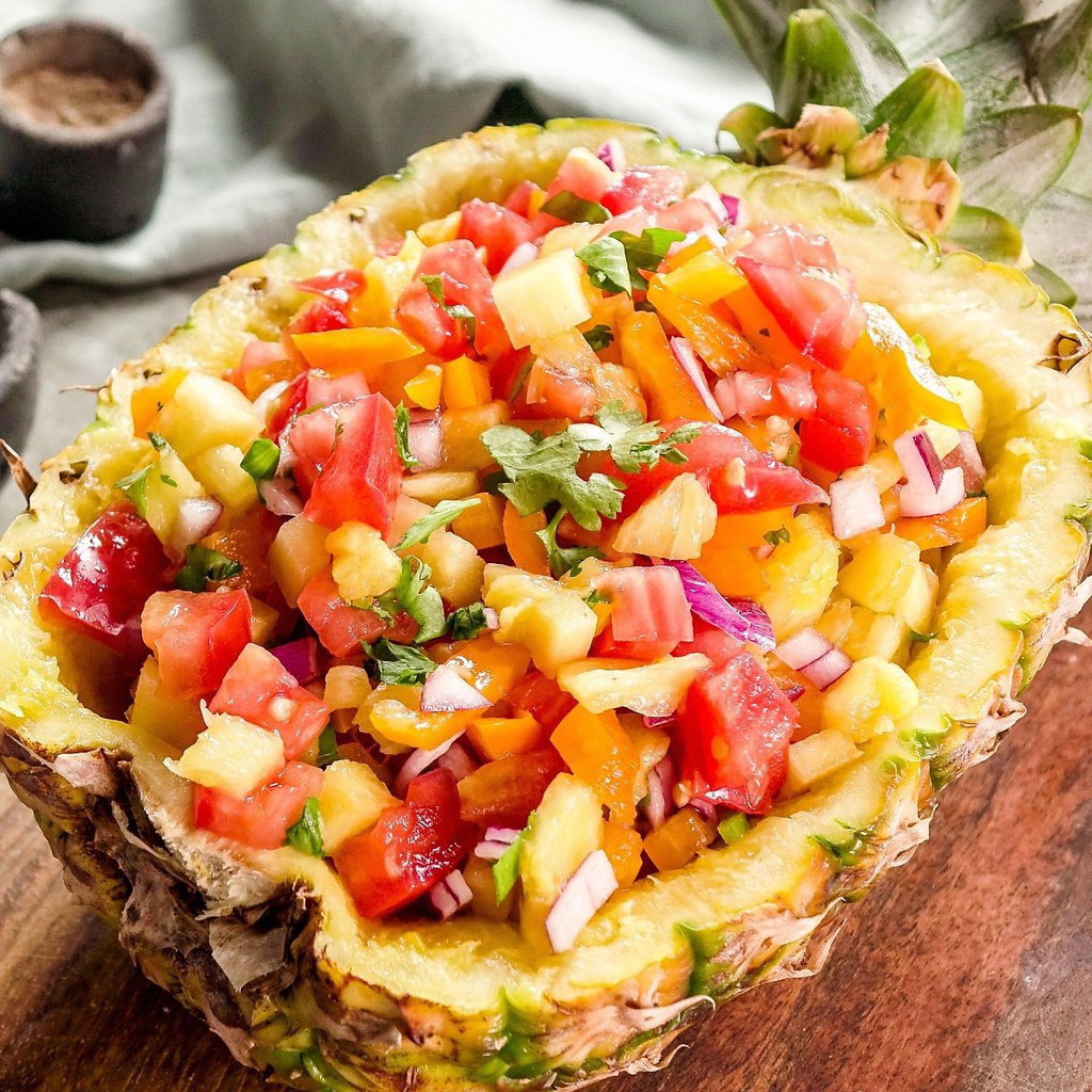 Сальса из папайи и ананаса