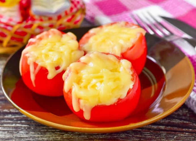 ​Быстрые помидоры с сыром в духовке