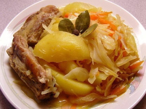 Фото к рецепту: Рагу с капустой