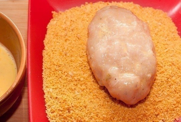 Фото к рецепту: Куриные зразы с грибами