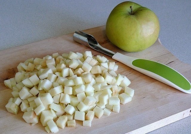 Фото к рецепту: Мягкие яблочные печенья