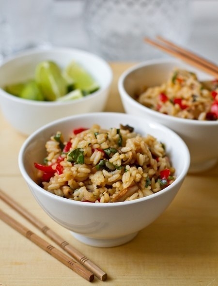 Фото к рецепту: Жареный рис с овощами